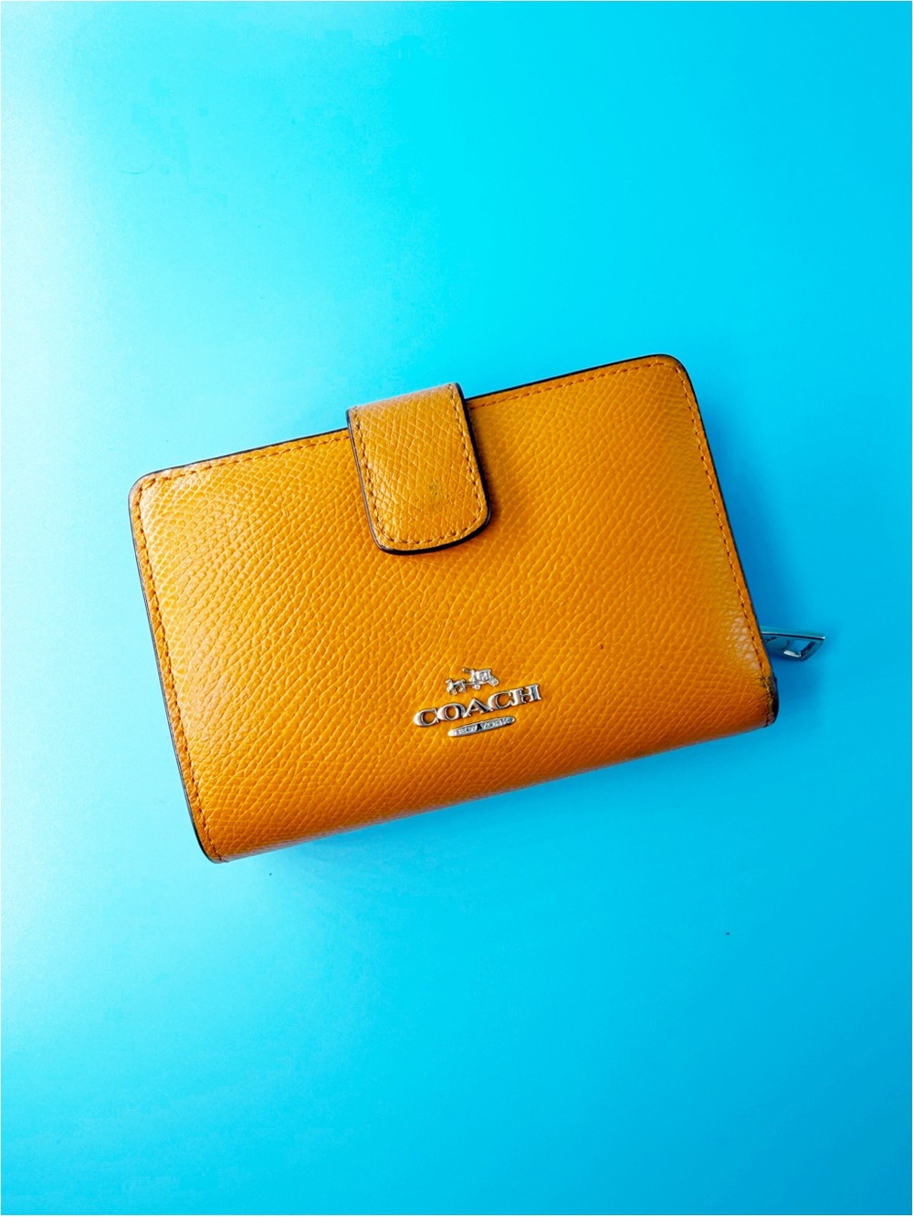 Coach Tangerine Orange Compact Wallet Zip Flaw Project Snap ID Card Holder - Picture 1 of 9
